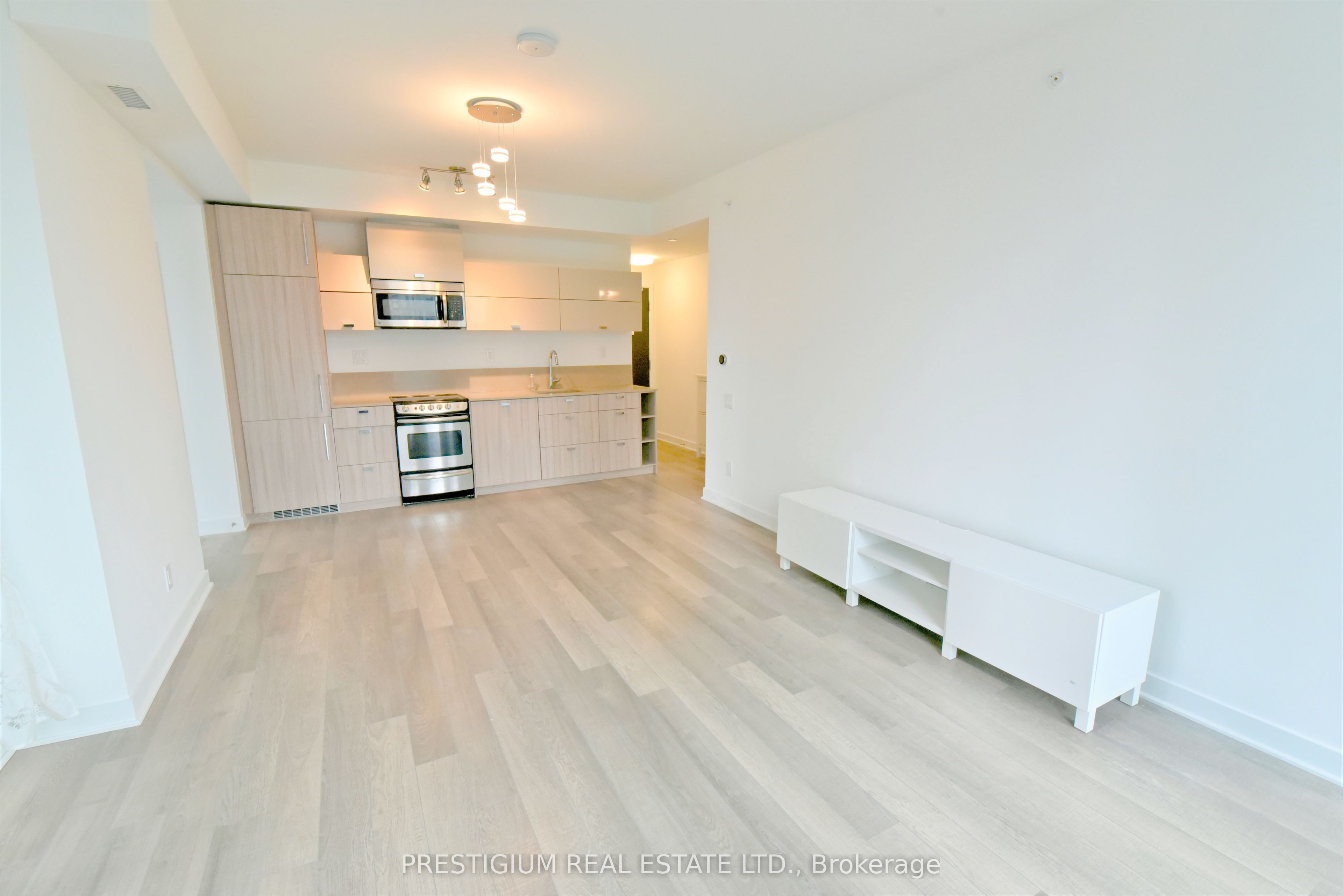 290 Adelaide Street W 1910