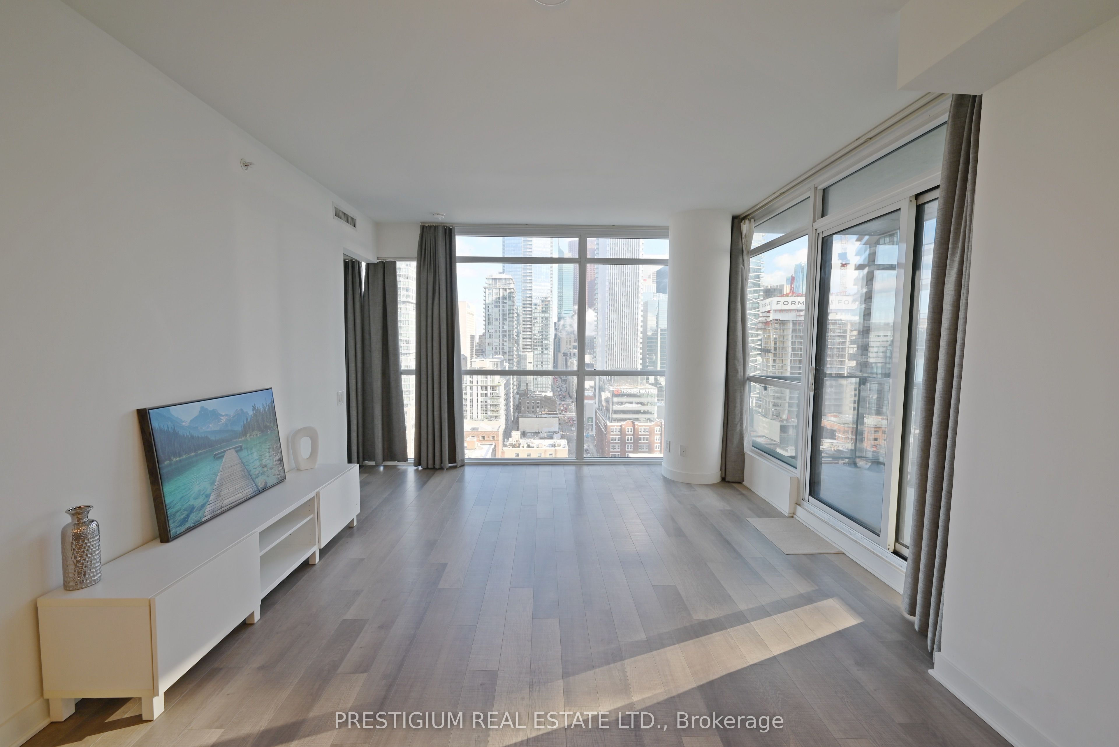 290 Adelaide Street W 1910