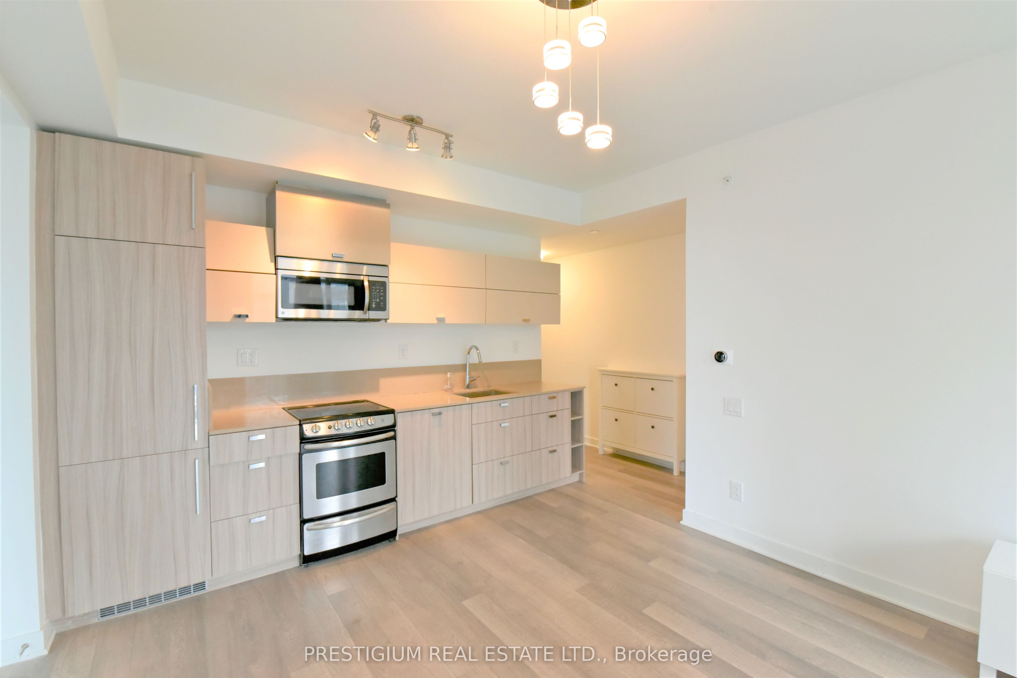 290 Adelaide Street W 1910