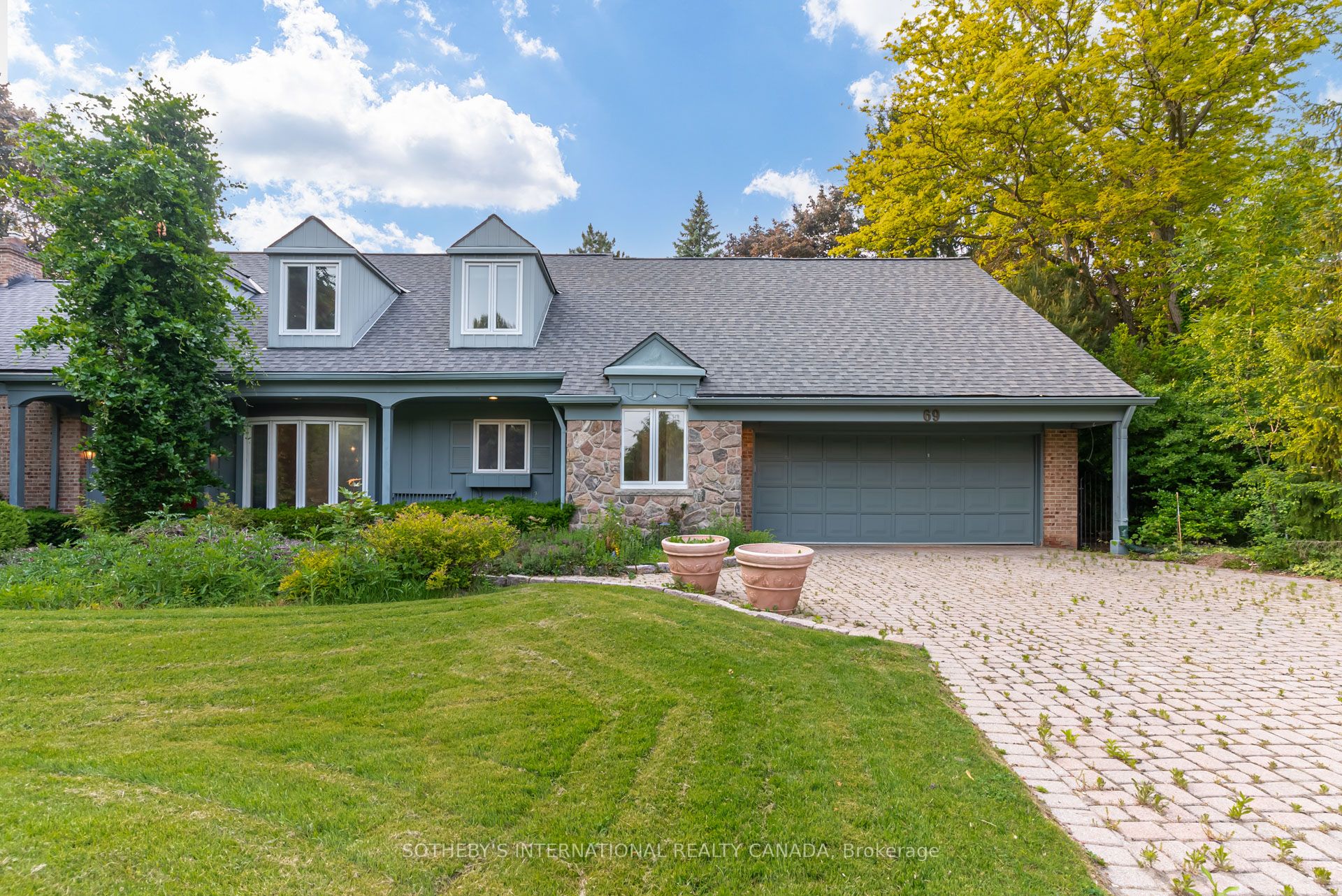 69 Fairway Heights Drive