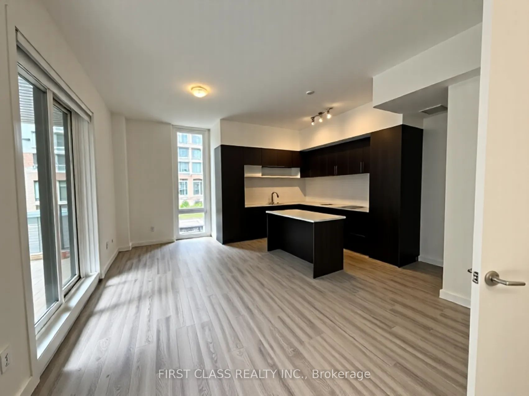 12 David Eyer Road 1117