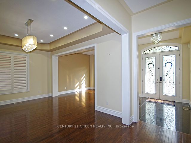 15 Interlacken Drive
