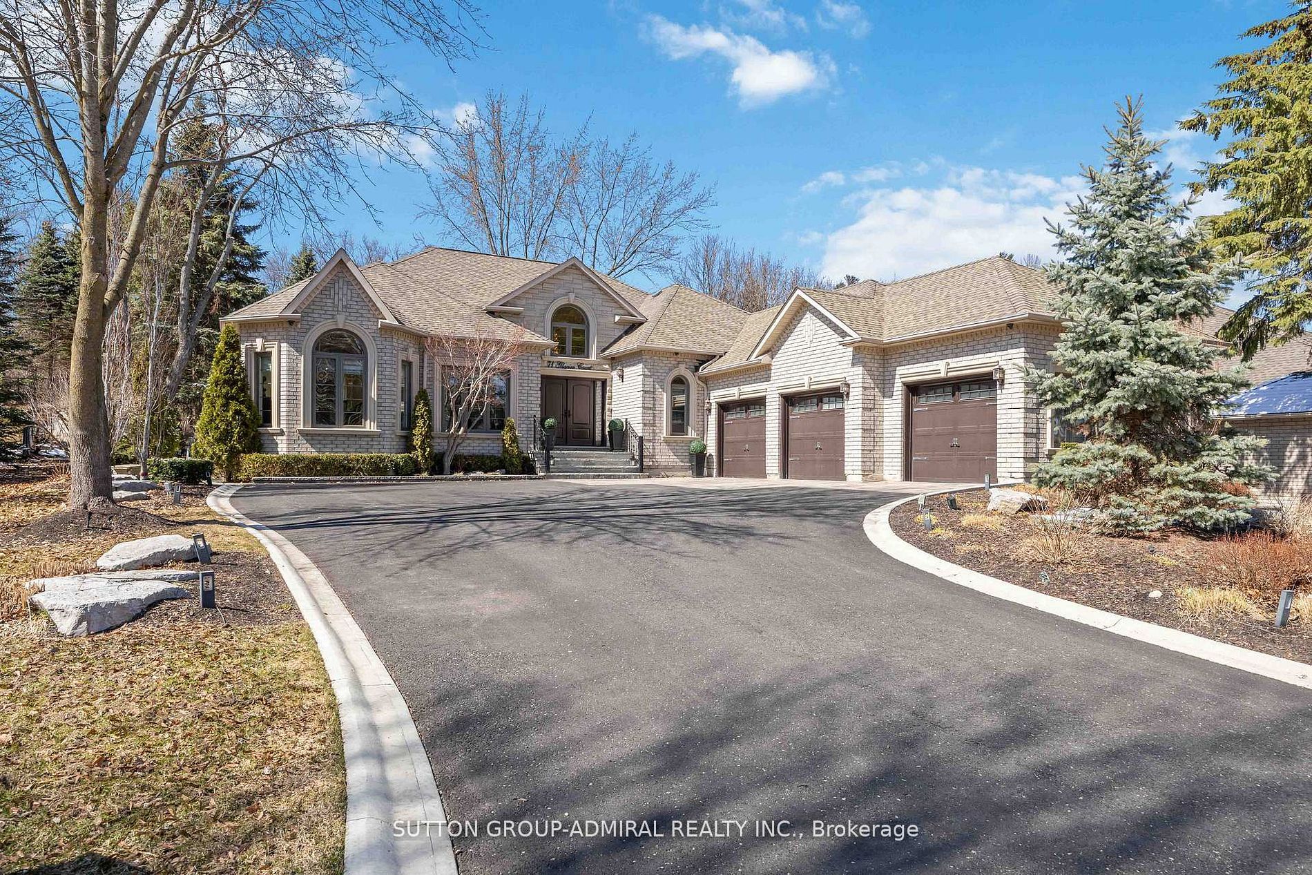 71 Glacier Court