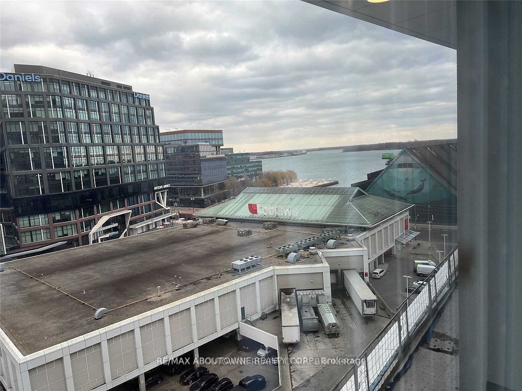 Photo of 138 Downes Street #1105, Toronto, ON M5E 0E4 (MLS # C12995154)