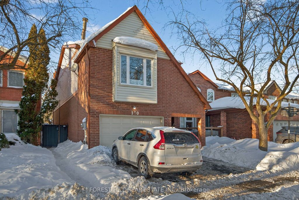 Photo of 150 North Meadow Crescent, Vaughan, ON L4J 3C5 (MLS # N12746268)