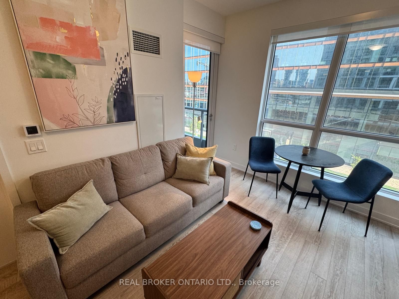 15 Richardson Street 420