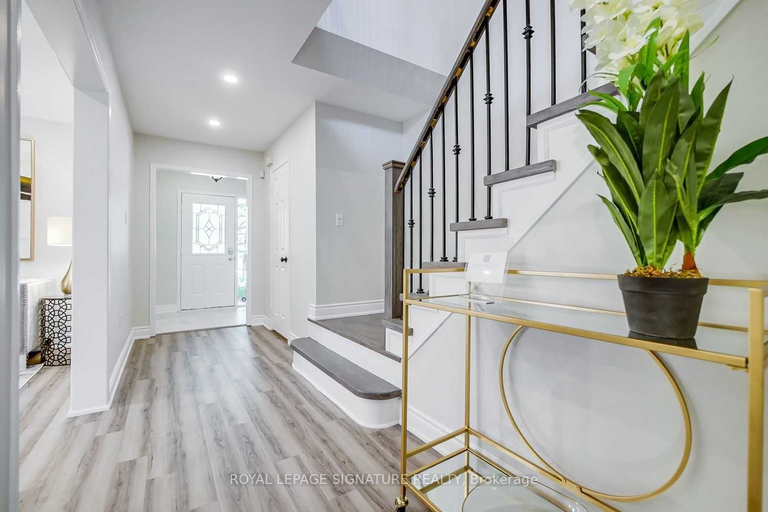 2260 Ridge Landing