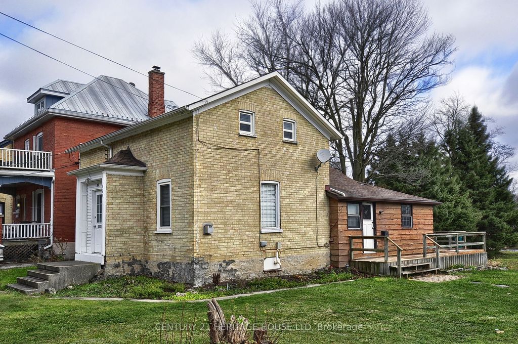 Photo of 363 Fountain Street S, Cambridge, ON N3H 1J2 (MLS # X12587578)