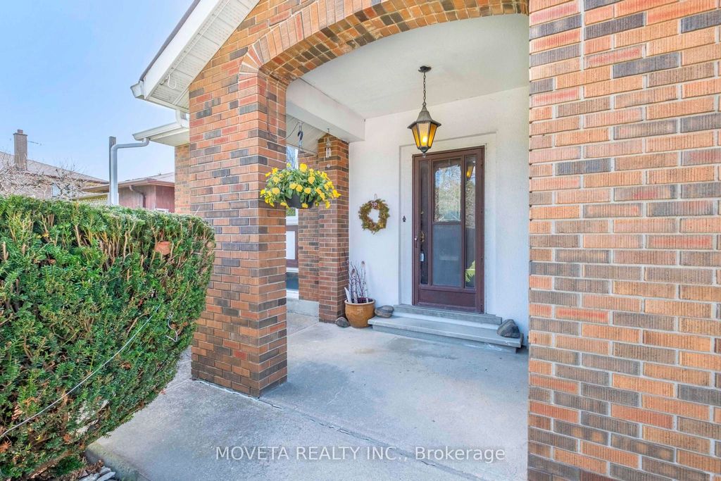 Photo of 24 Cactus Avenue, Toronto, ON M2R 2T7 (MLS # C13036022)
