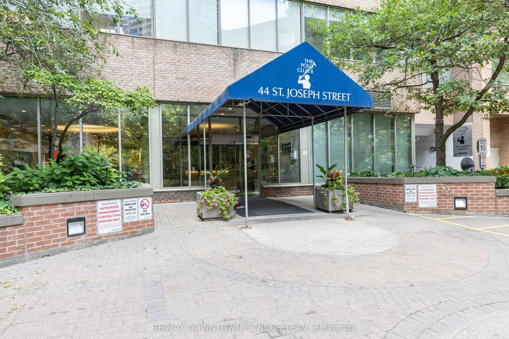Photo of 44 St Joseph Street #2213, Toronto, ON M4Y 1J9 (MLS # C12397561)