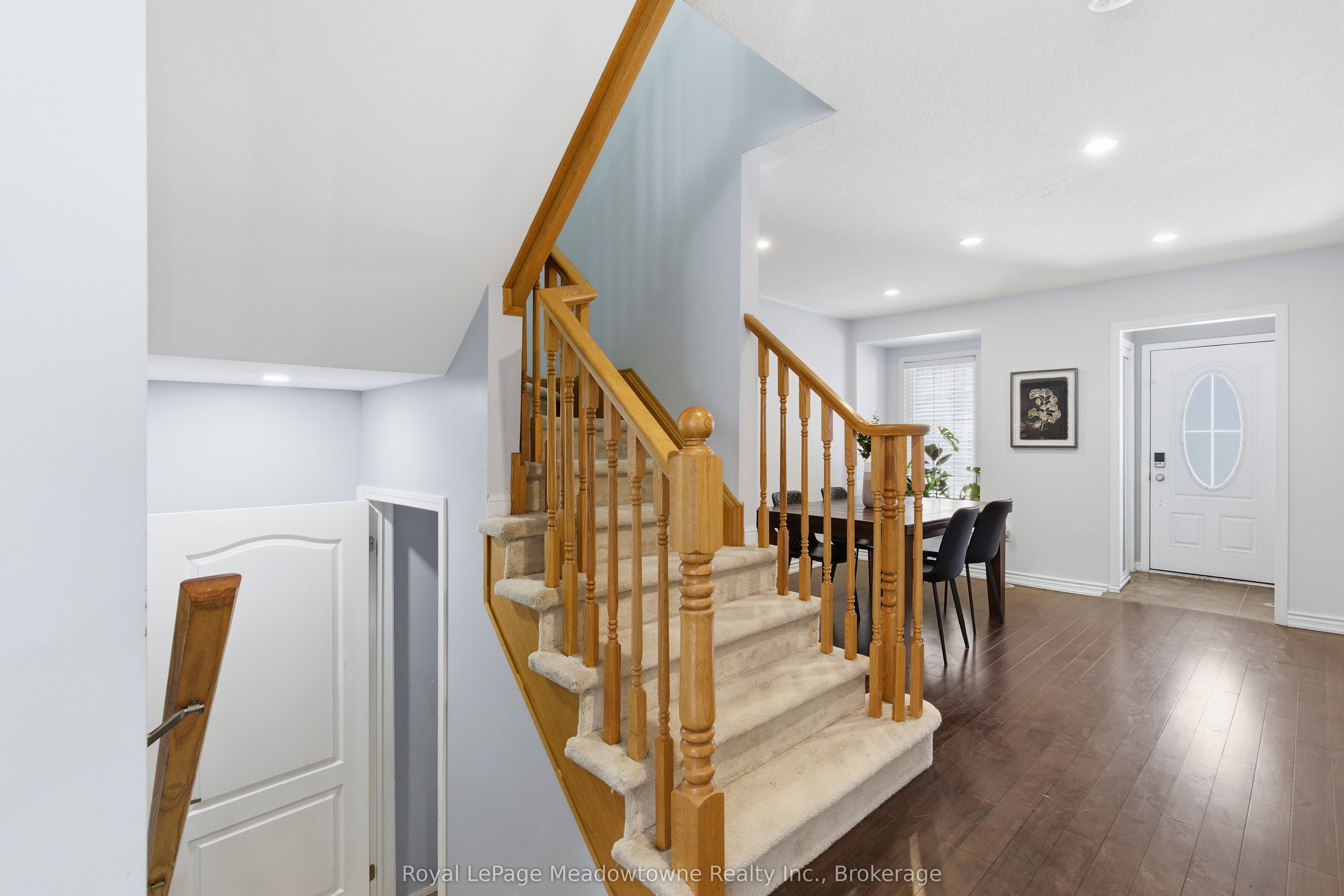 851 GIFFORD Crescent