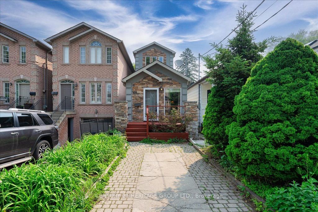 Photo of 169 King Edward Avenue, Toronto, ON M4C 5J7 (MLS # E12209676)