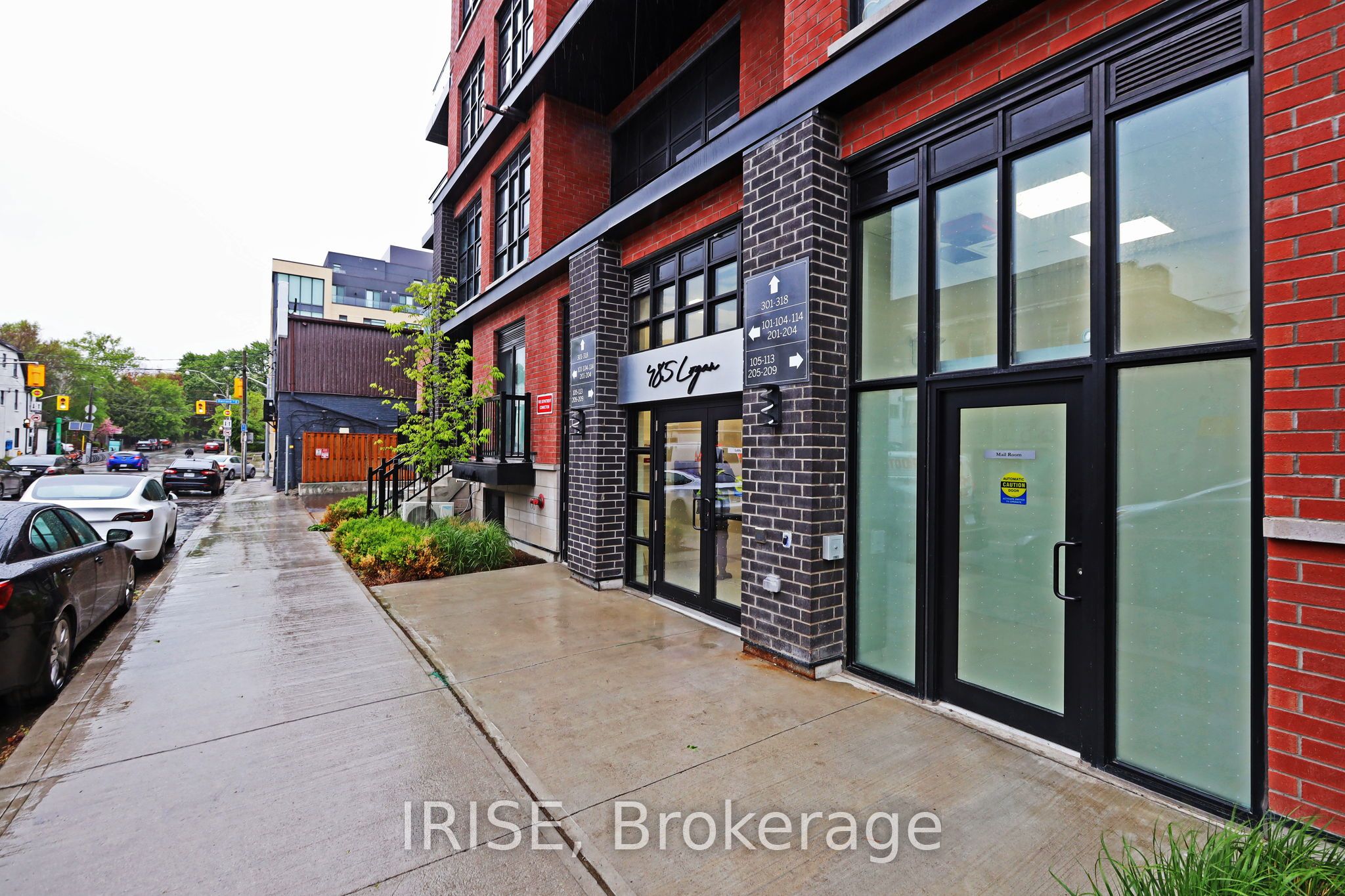 485 Logan Avenue S 207