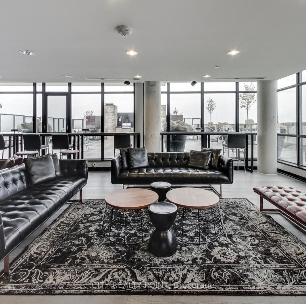 1190 Dundas Street E 505