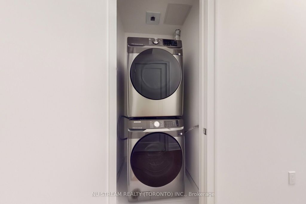 Photo of 2 Forest Hill Road #602, Toronto, ON M4V 0B7 (MLS # C12388239)