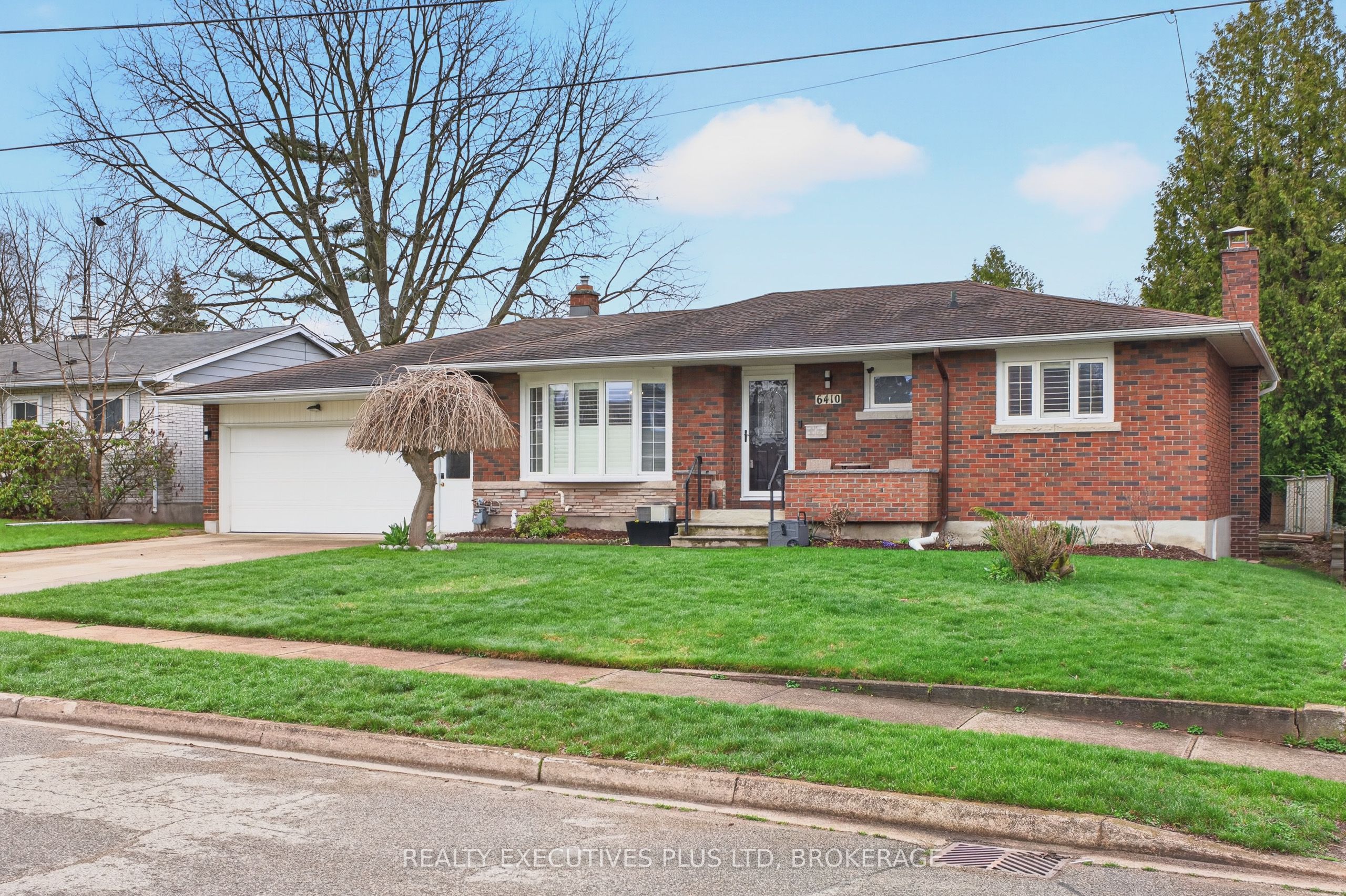 6410 Sherwood Road