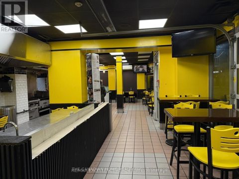 1647 Queen Street W Toronto ON M6R 1A9