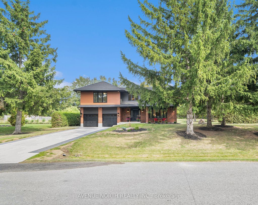 Photo of 19 Newland Drive, Barrhaven, ON K2J 3Z8 (MLS # X12639764)