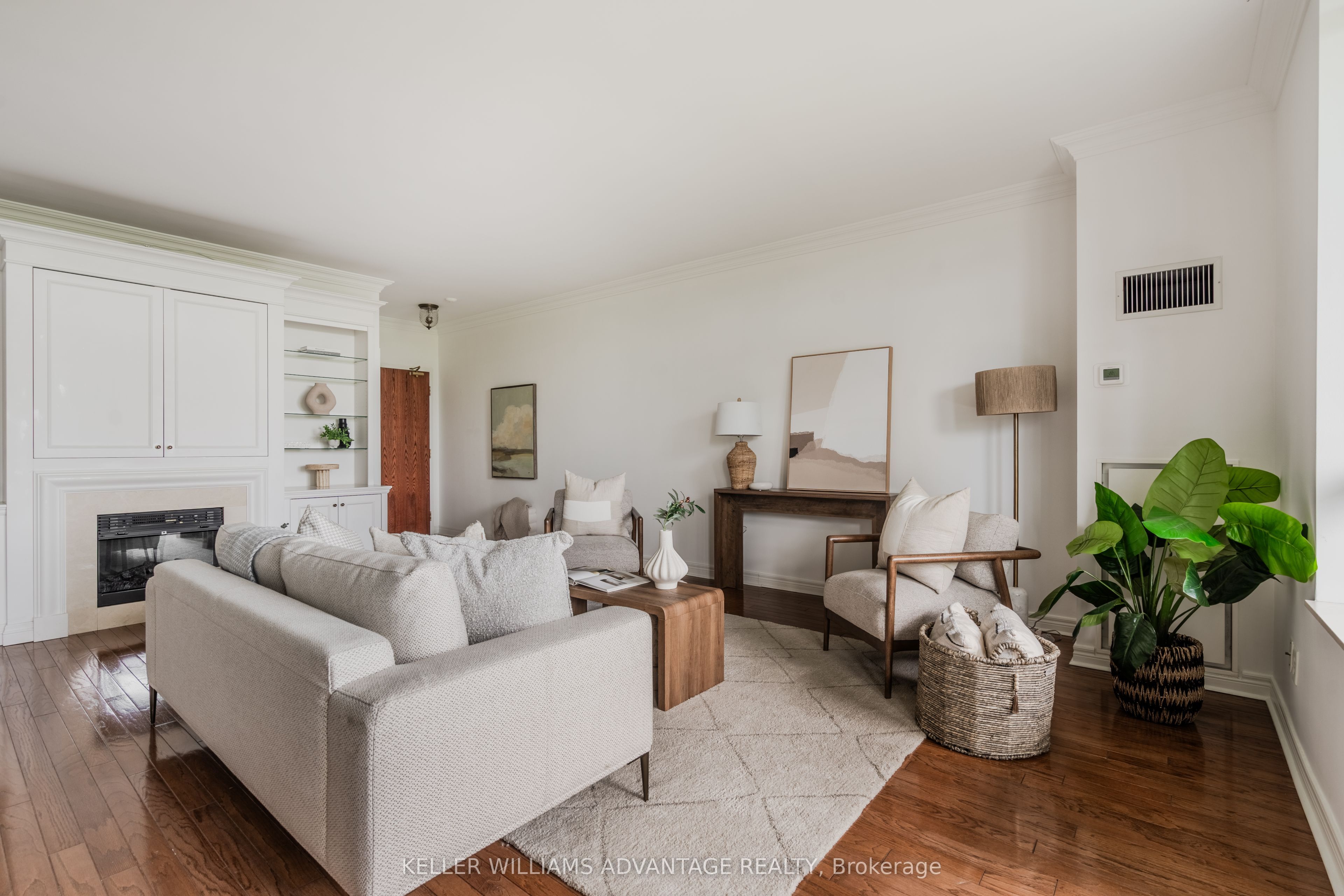 9 Boardwalk Drive 321