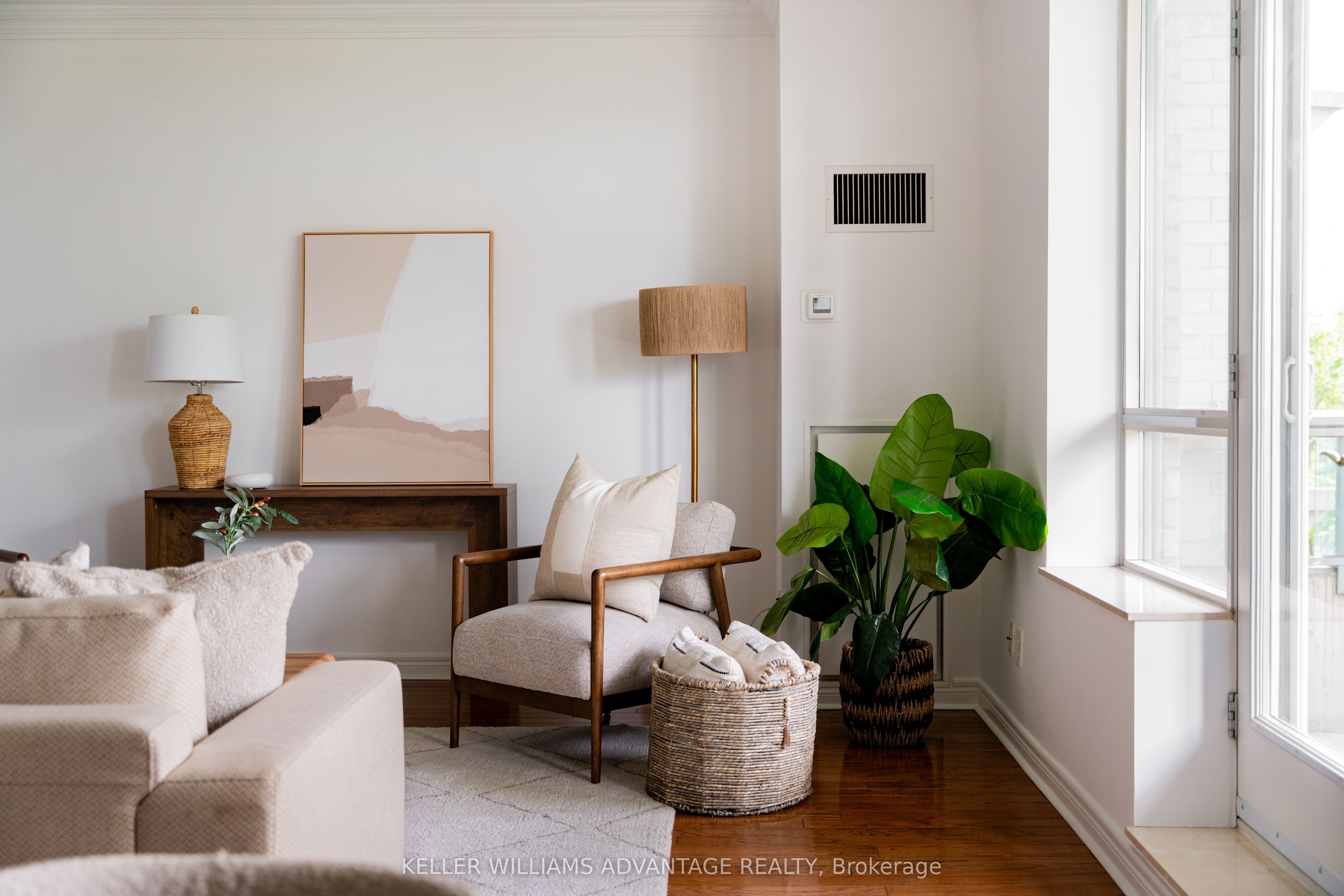 9 Boardwalk Drive 321