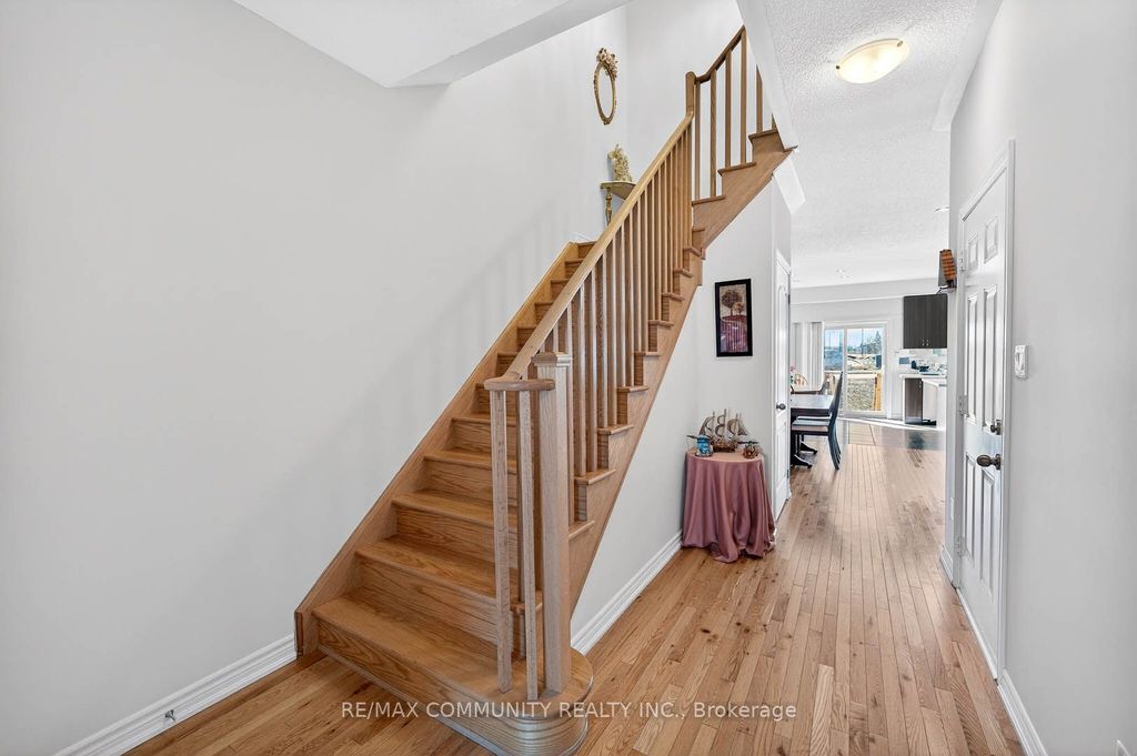 Photo of 1228 Peelar Crescent, Innisfil, ON L0L 1W0 (MLS # N12937888)