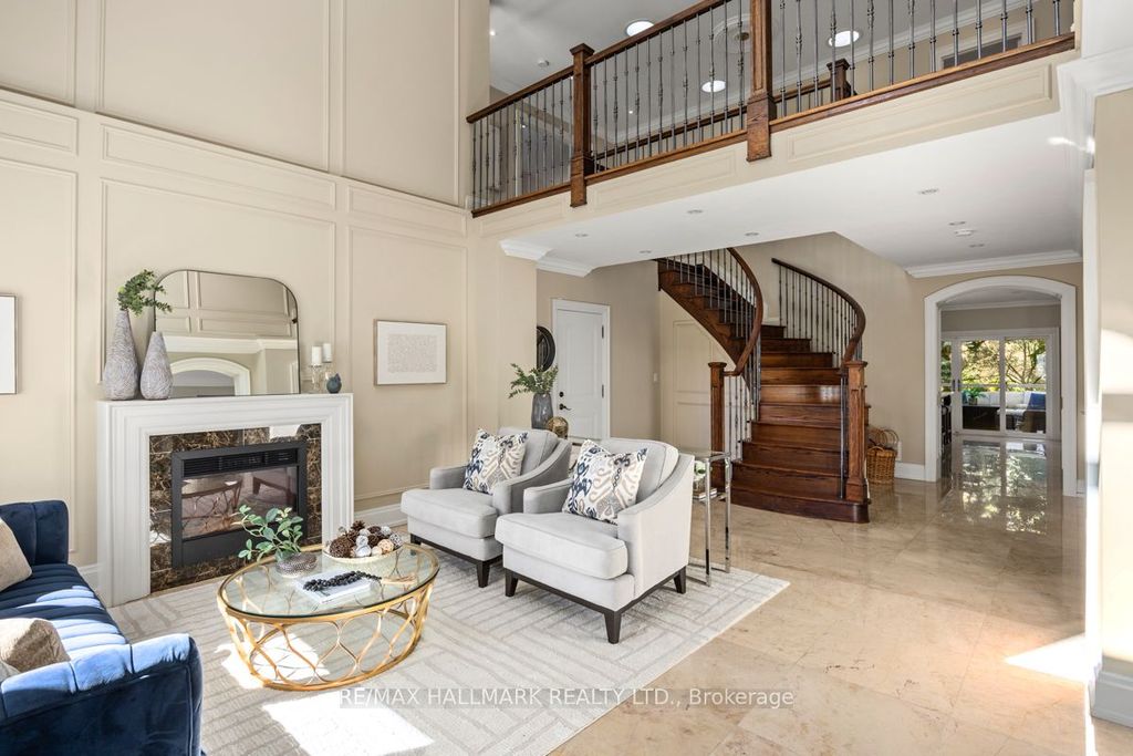 Photo of 14 Ballantyne Court, Toronto, ON M9A 1W9 (MLS # W12454384)