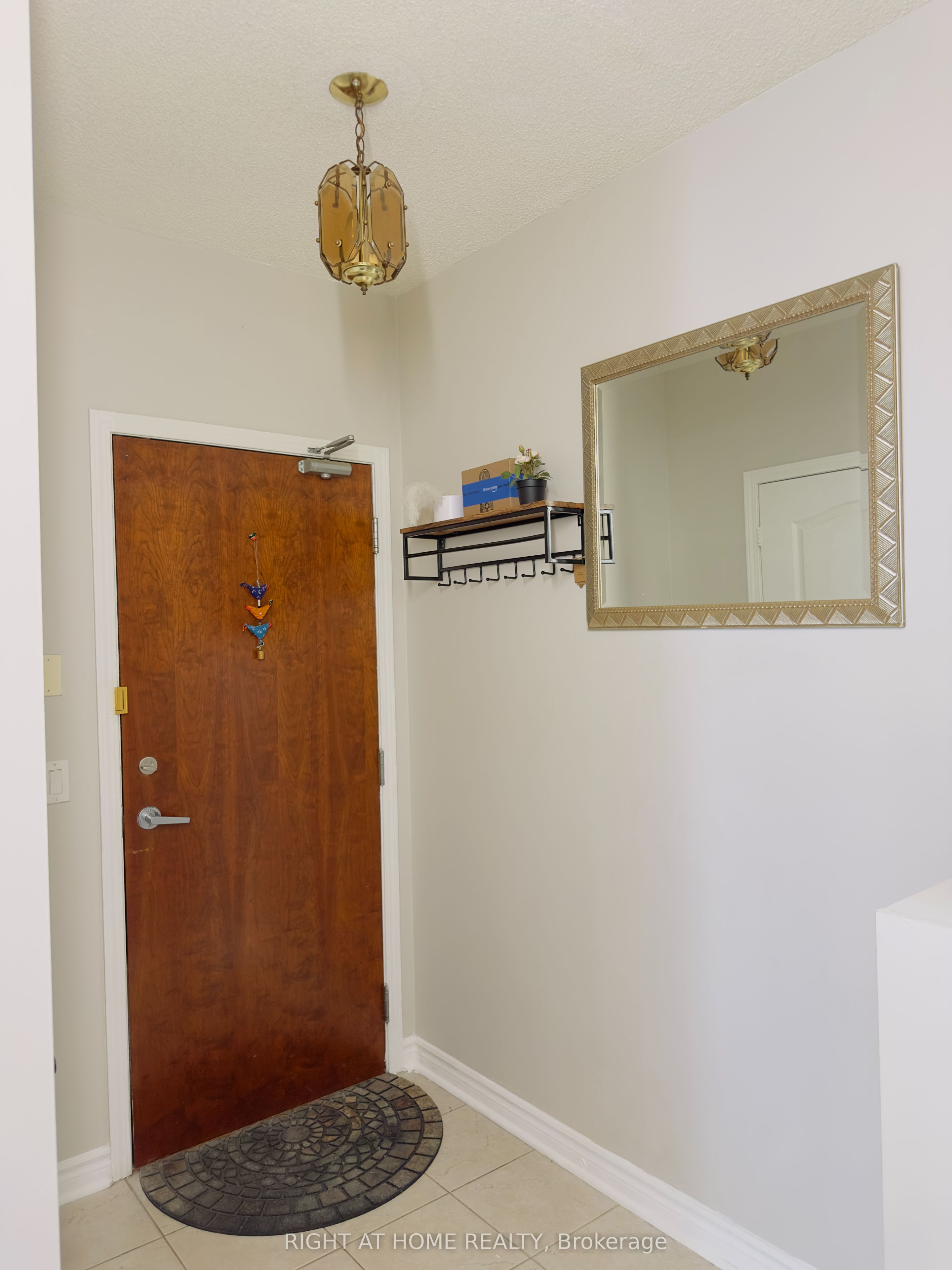 4090 Living Arts Drive 2906