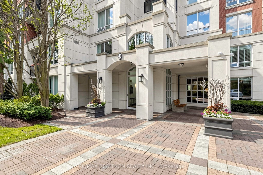 Photo of 18 William Carson Crescent #211, Toronto, ON M2P 2G6 (MLS # C13883016)