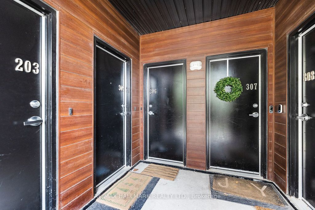 Photo of 1120 Briar Hill Avenue #306, Toronto, ON M6B 0A9 (MLS # W12861306)