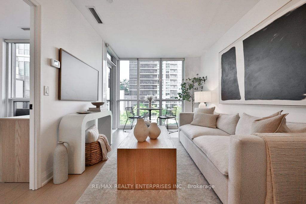 9 Valhalla Inn Road 306