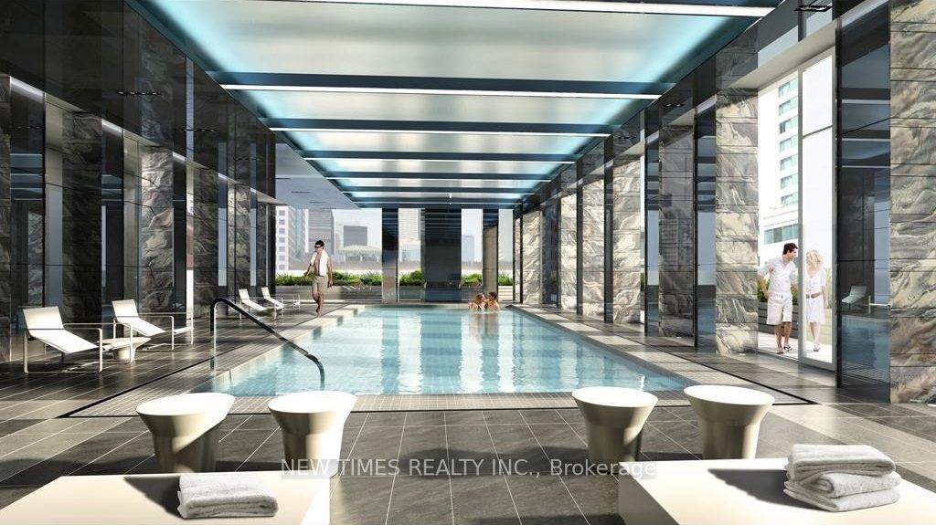 125 Blue Jays Way 1205