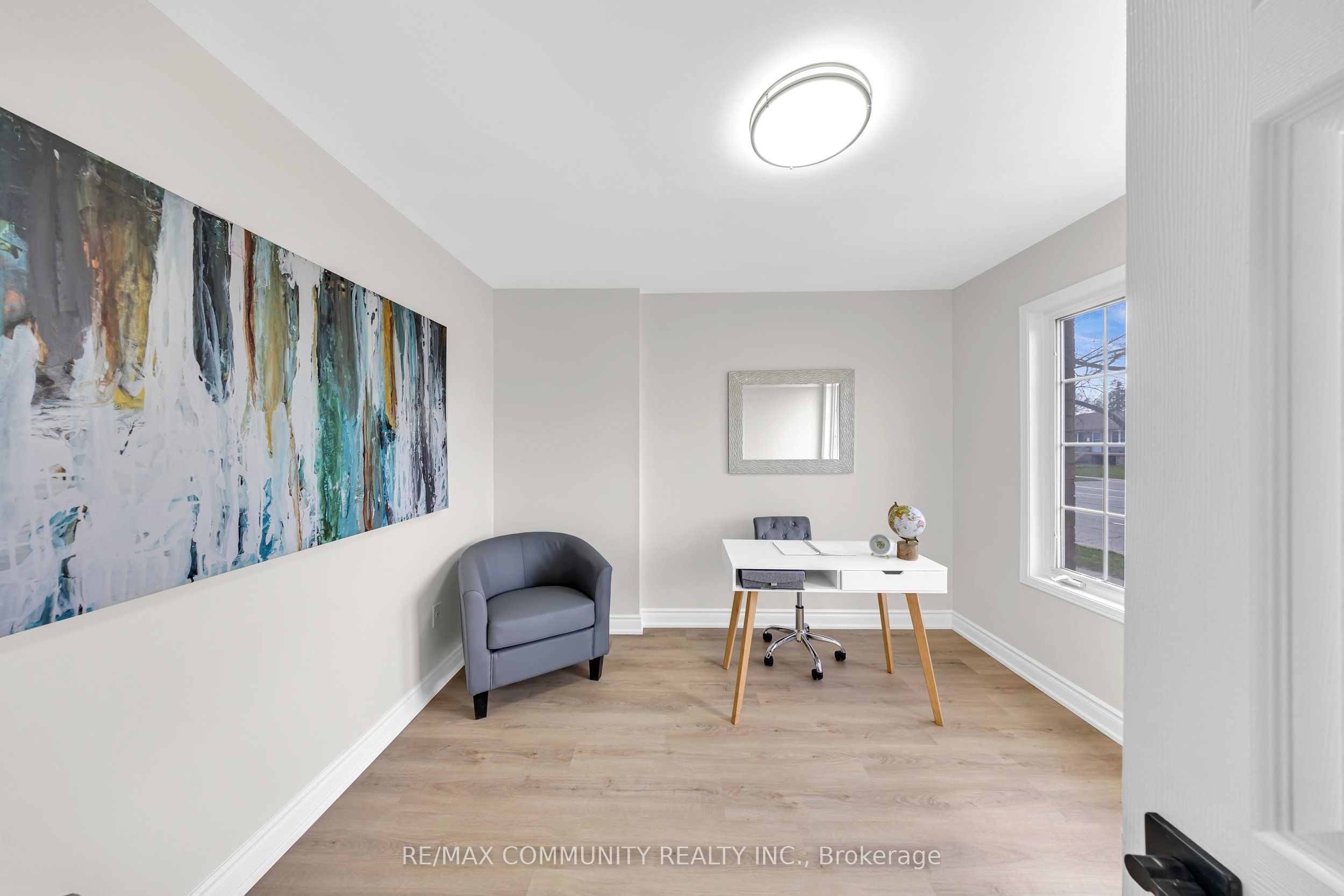 2758 Eglinton Avenue E 68