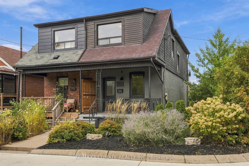 Photo of 90 Rowntree Avenue, Toronto, ON M6N 1S2 (MLS # W13844204)