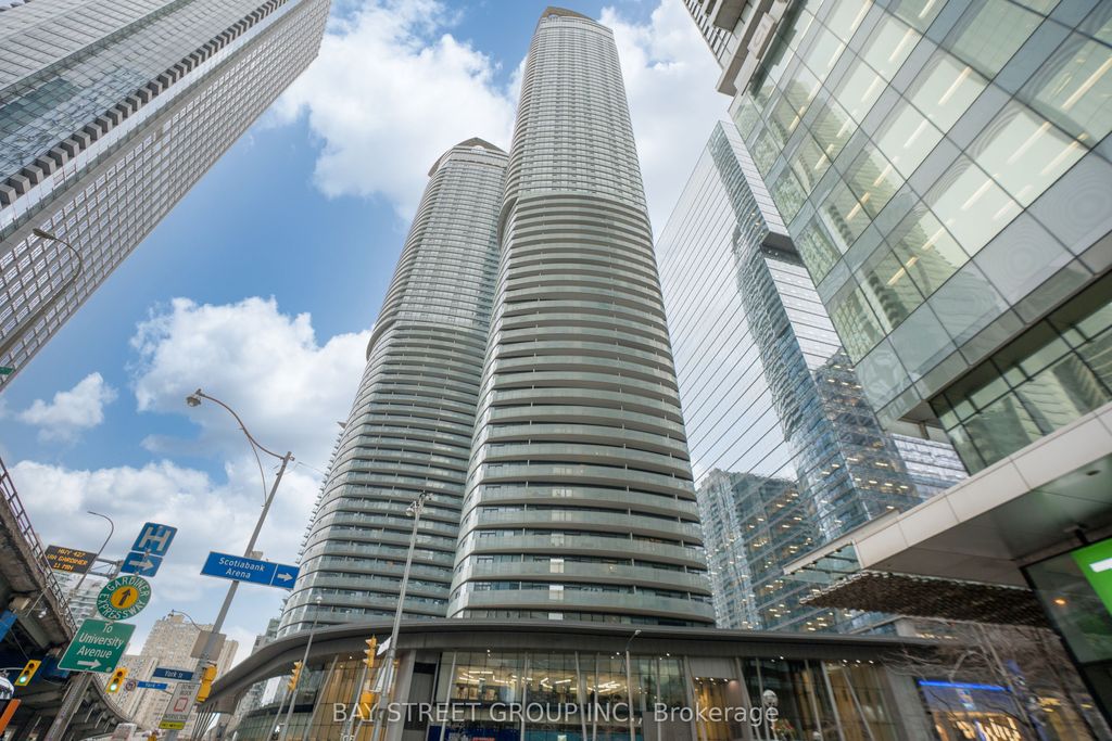 Photo of 14 York Street #4809, Toronto, ON M5J 2Z2 (MLS # C12698250)