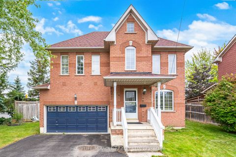 7064 Walworth Court Mississauga ON L5N 7L4