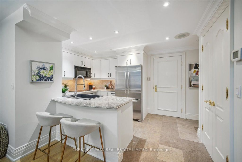 Photo of 33 Delisle Avenue #203, Toronto, ON M4P 3J2 (MLS # C12576798)