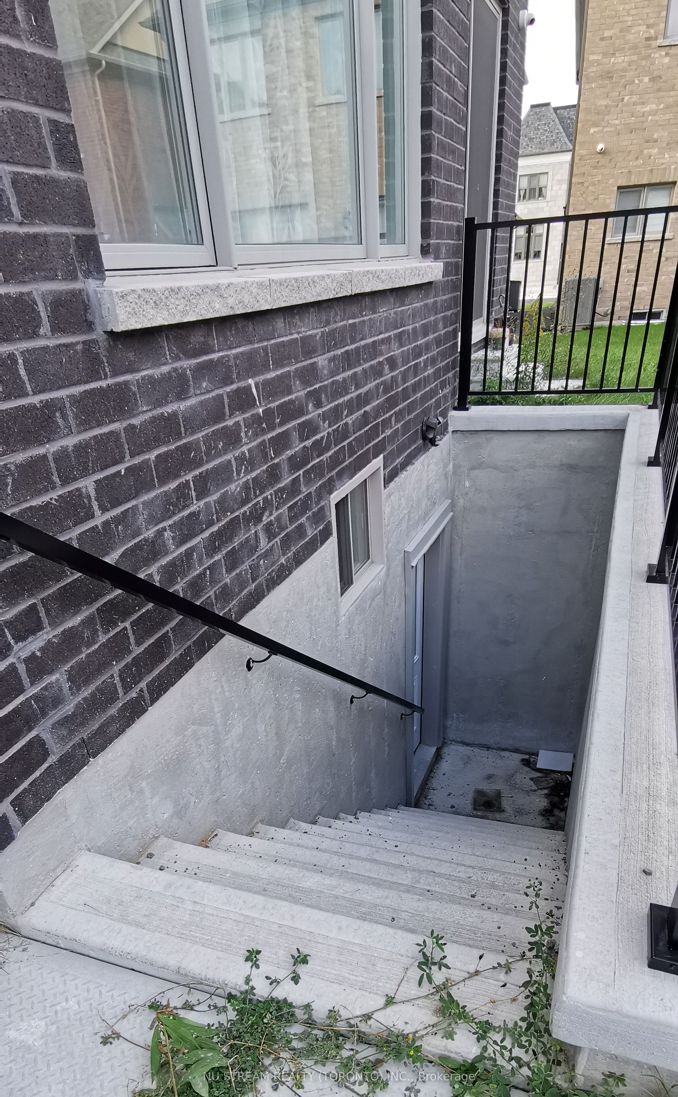 15 Comet Street BSMT