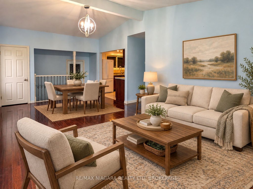 Photo of 6122 Mayfair Drive, Niagara Falls, ON L2J 1W1 (MLS # X14030006)