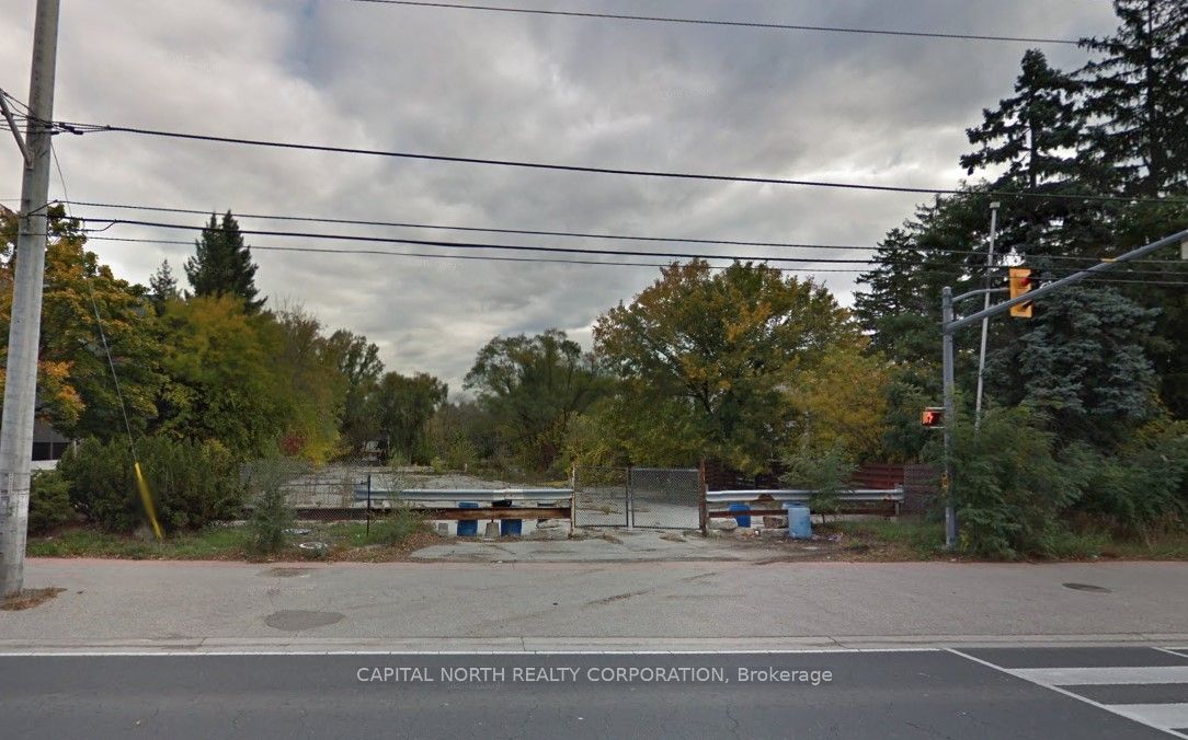 1575 Hurontario Street