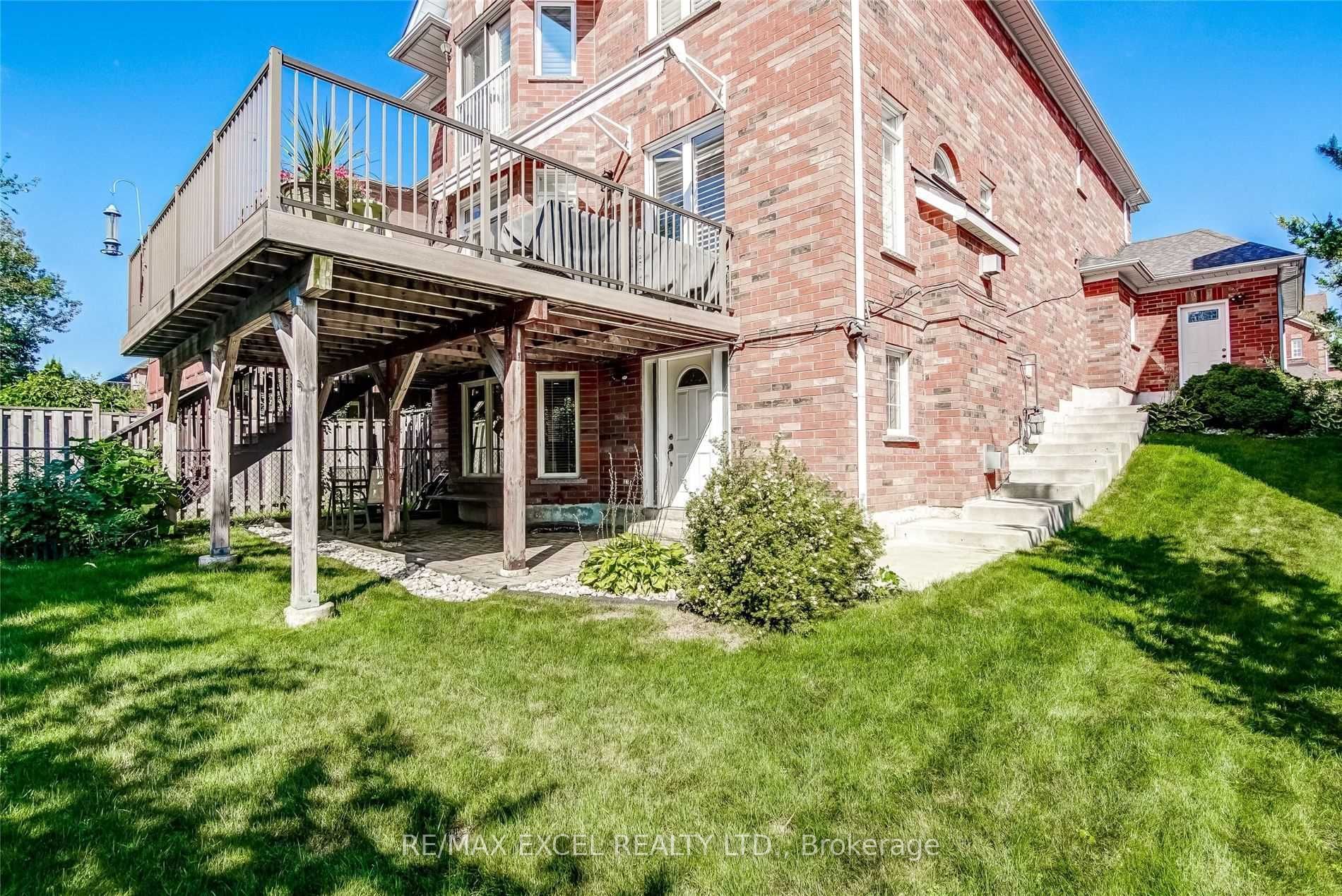 31 Green Meadow Crescent Lower Level