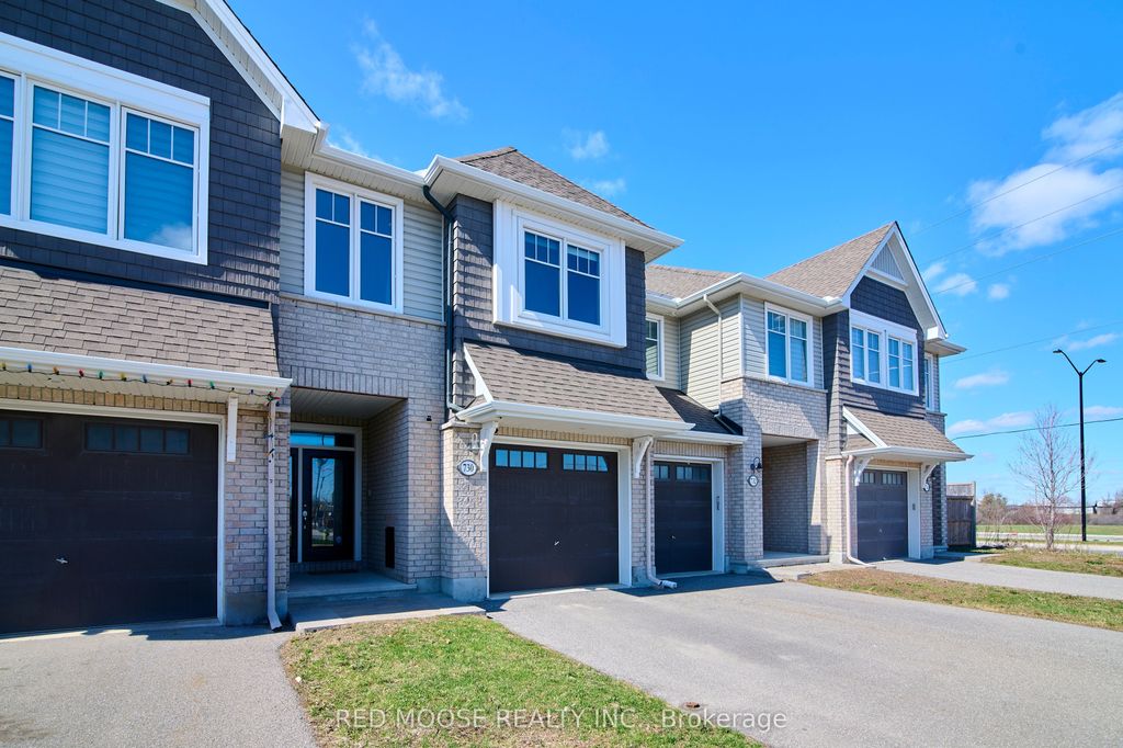 Photo of 730 Sora Way, Blossom Park - Airport and Area, ON K1T 0R3 (MLS # X13033308)