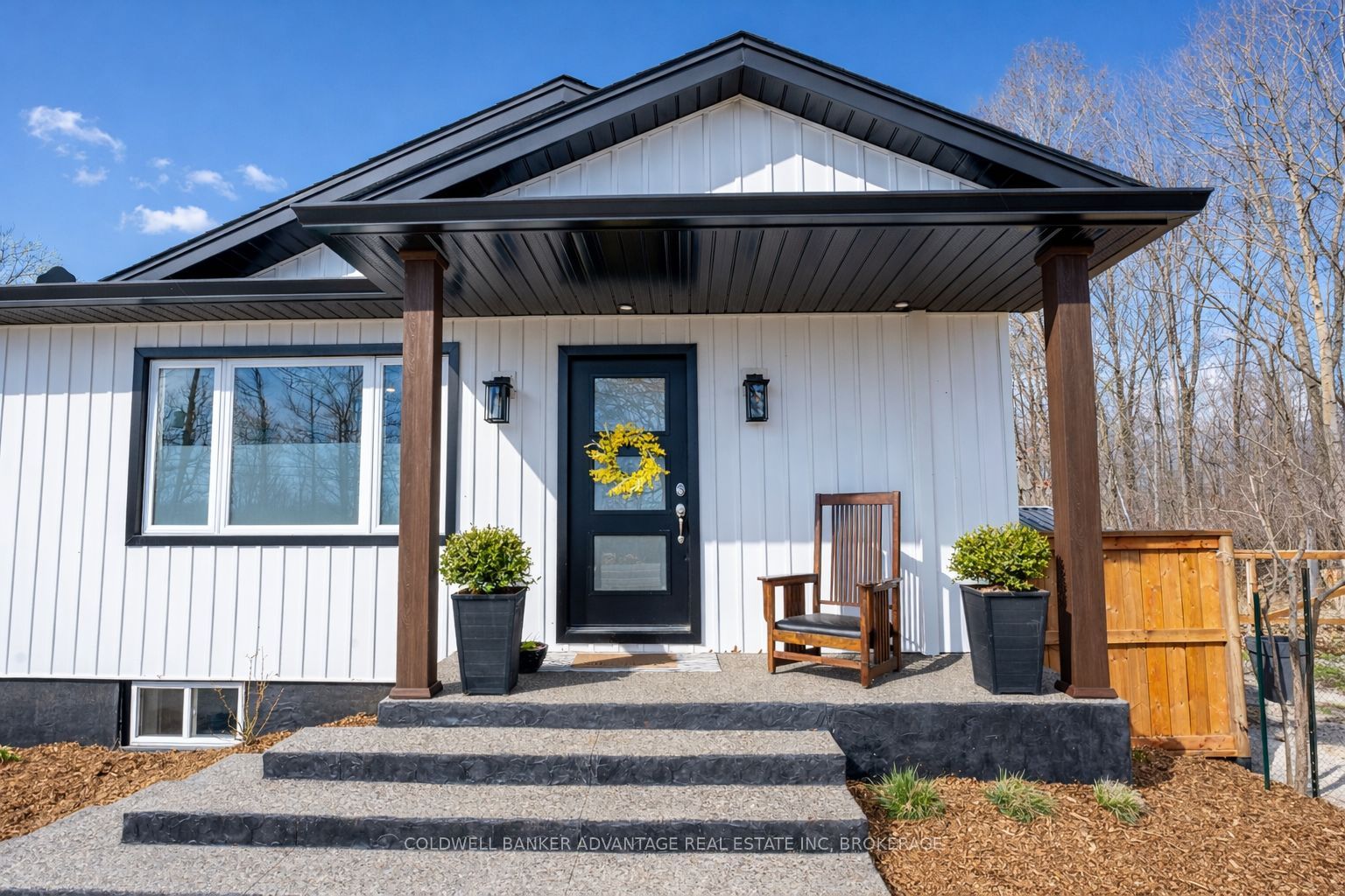 1013 Hwy 20 Highway W