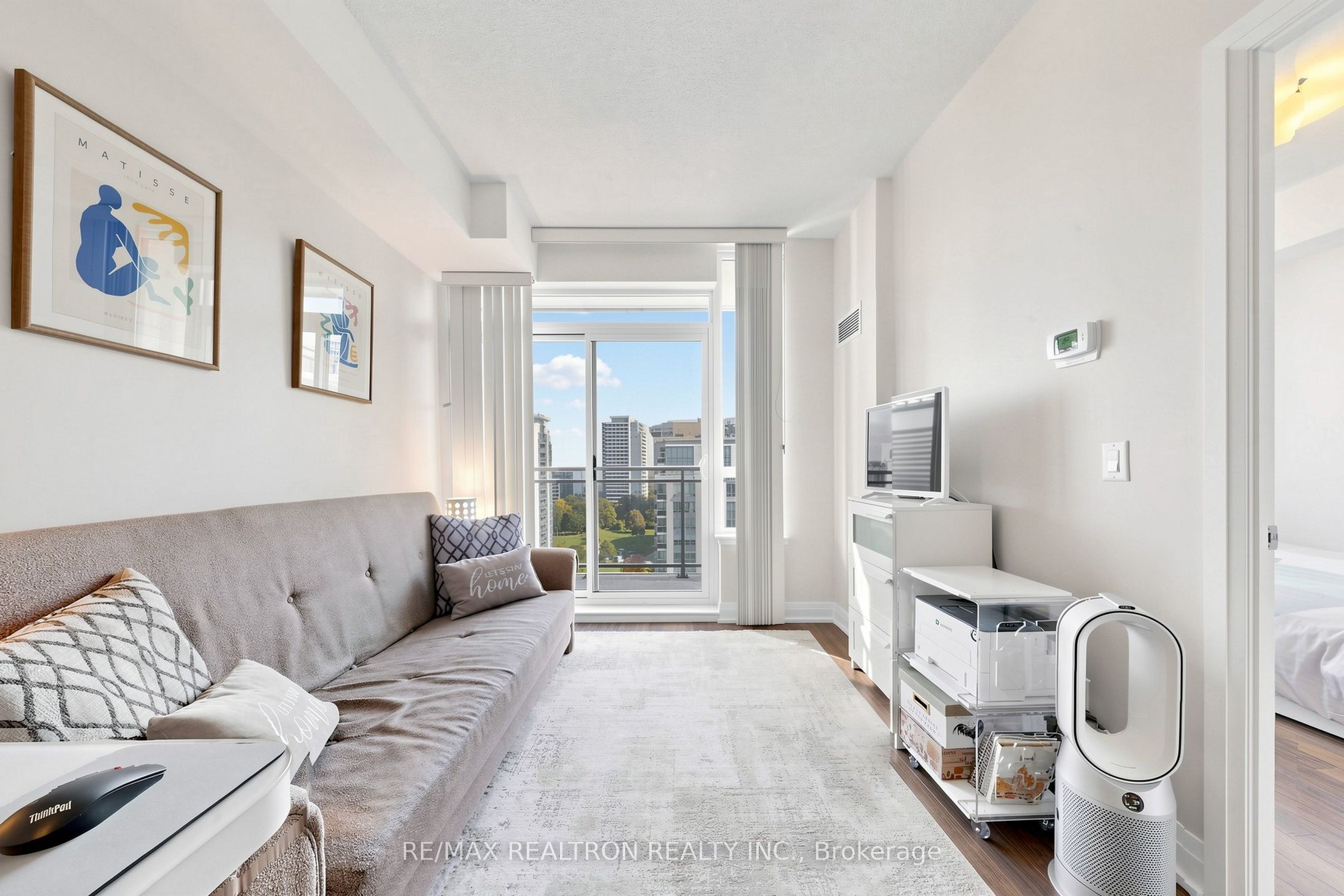 75 North Park Road 1604