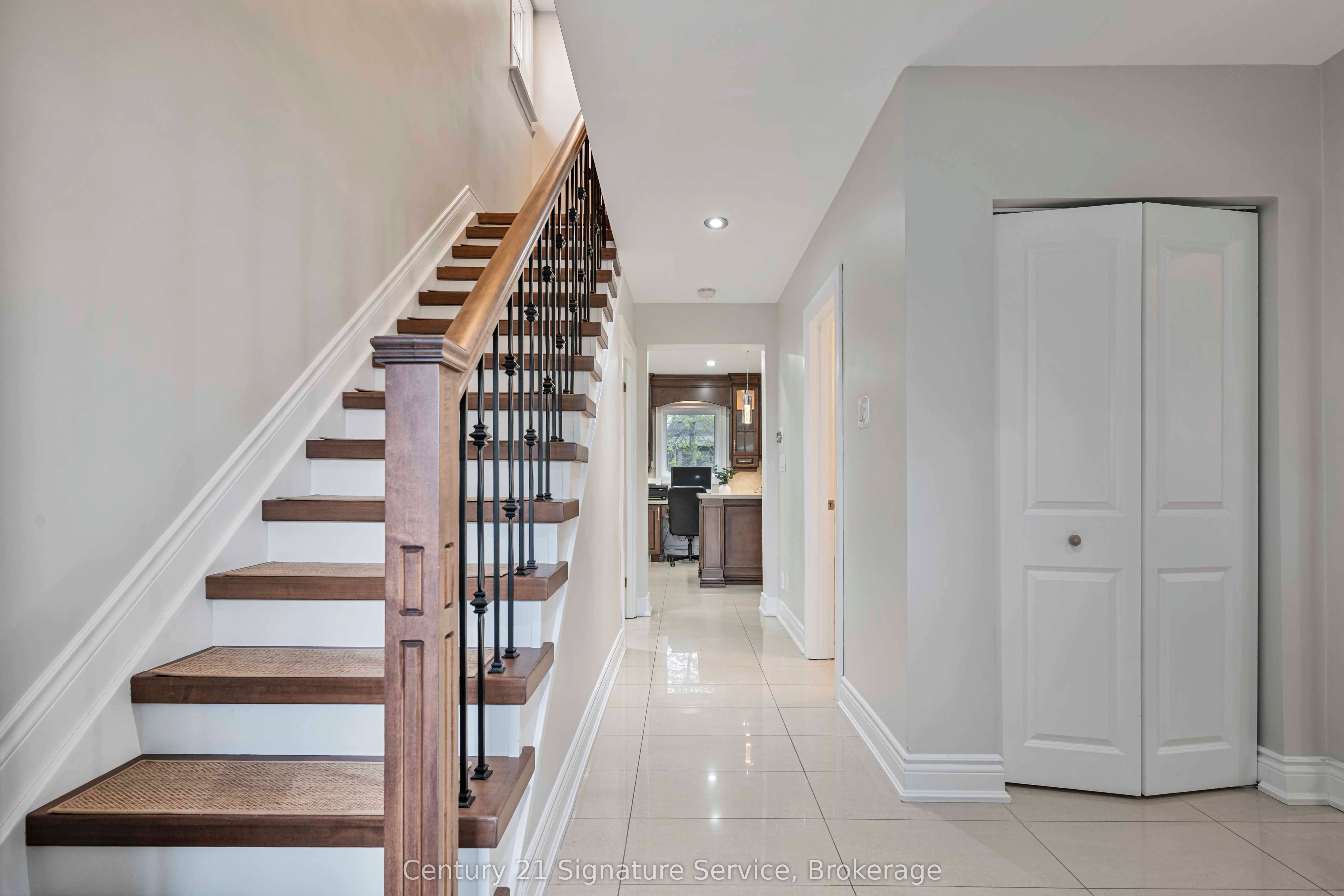 2235 Denise Road