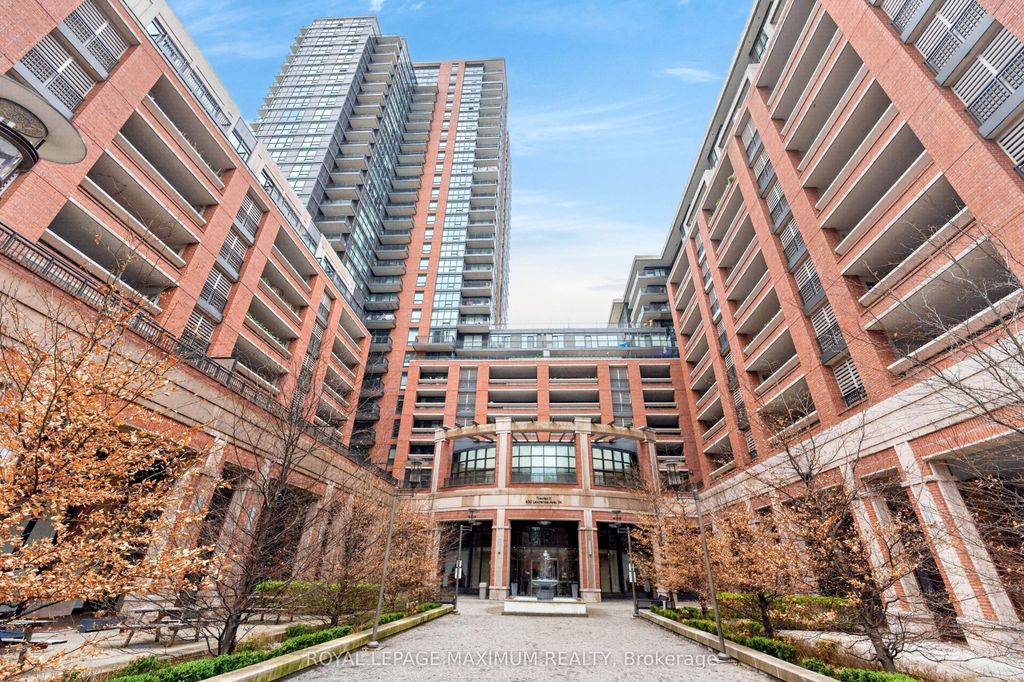 Photo of 830 Lawrence Avenue W #1510, Toronto, ON M6A 0B6 (MLS # W13158712)