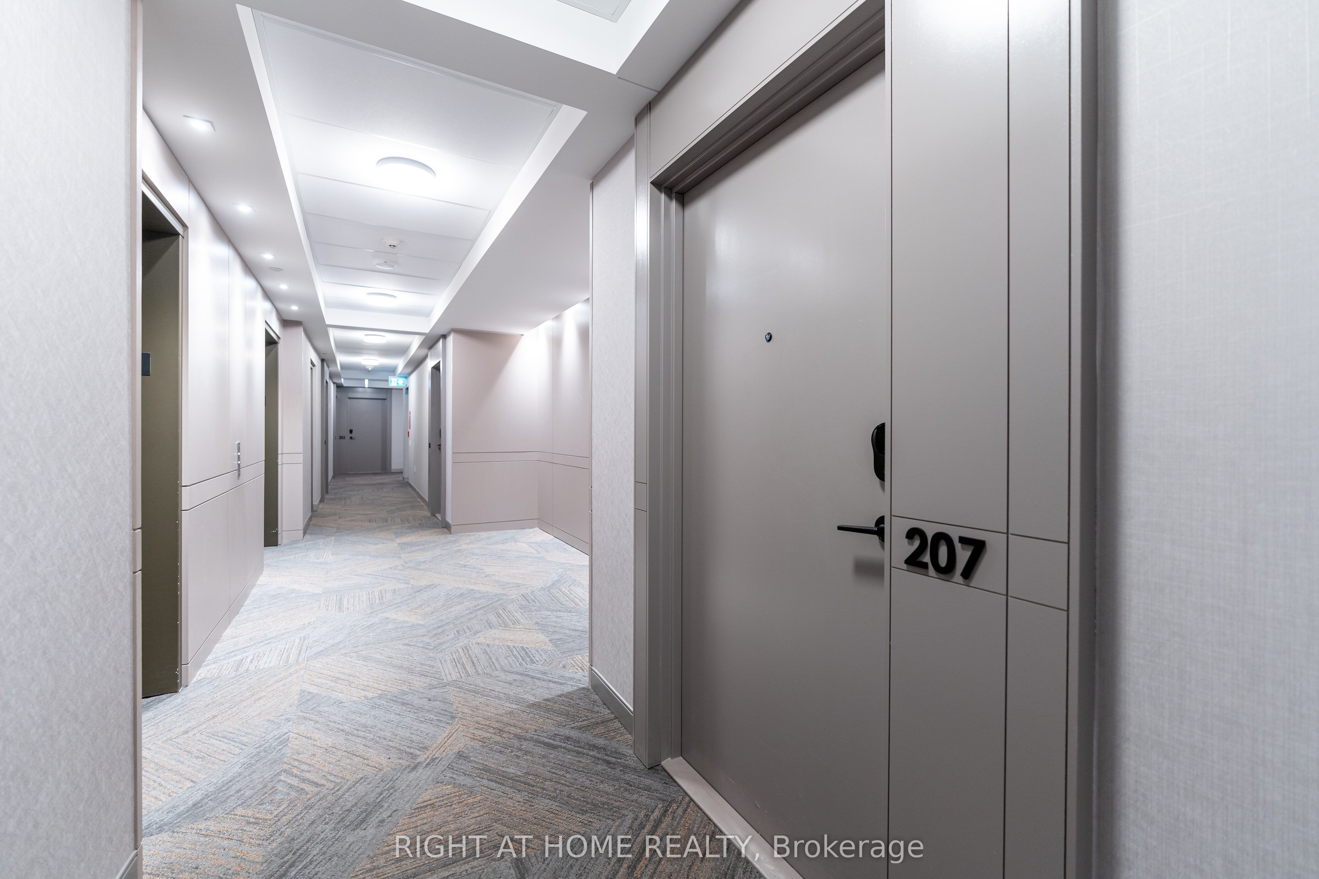 4655 Metcalfe Avenue 207