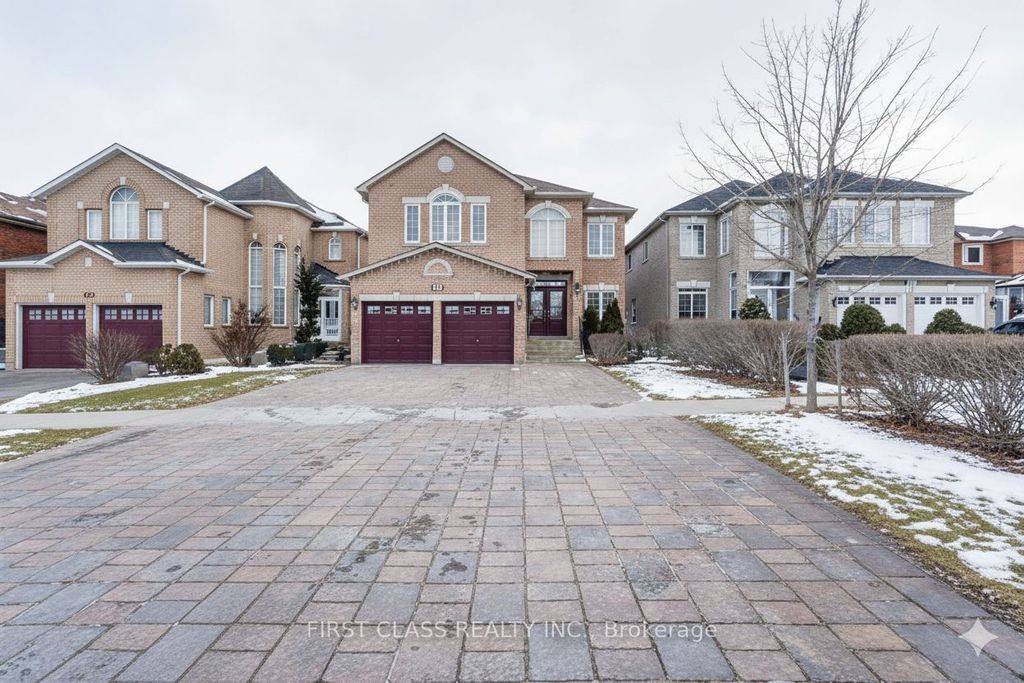 Photo of 333 Weldrick Road E, Richmond Hill, ON L4C 8L6 (MLS # N12712036)