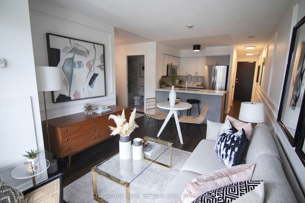 Photo of 231 Fort York Boulevard #322, Toronto, ON M5V 1B2 (MLS # C13007886)