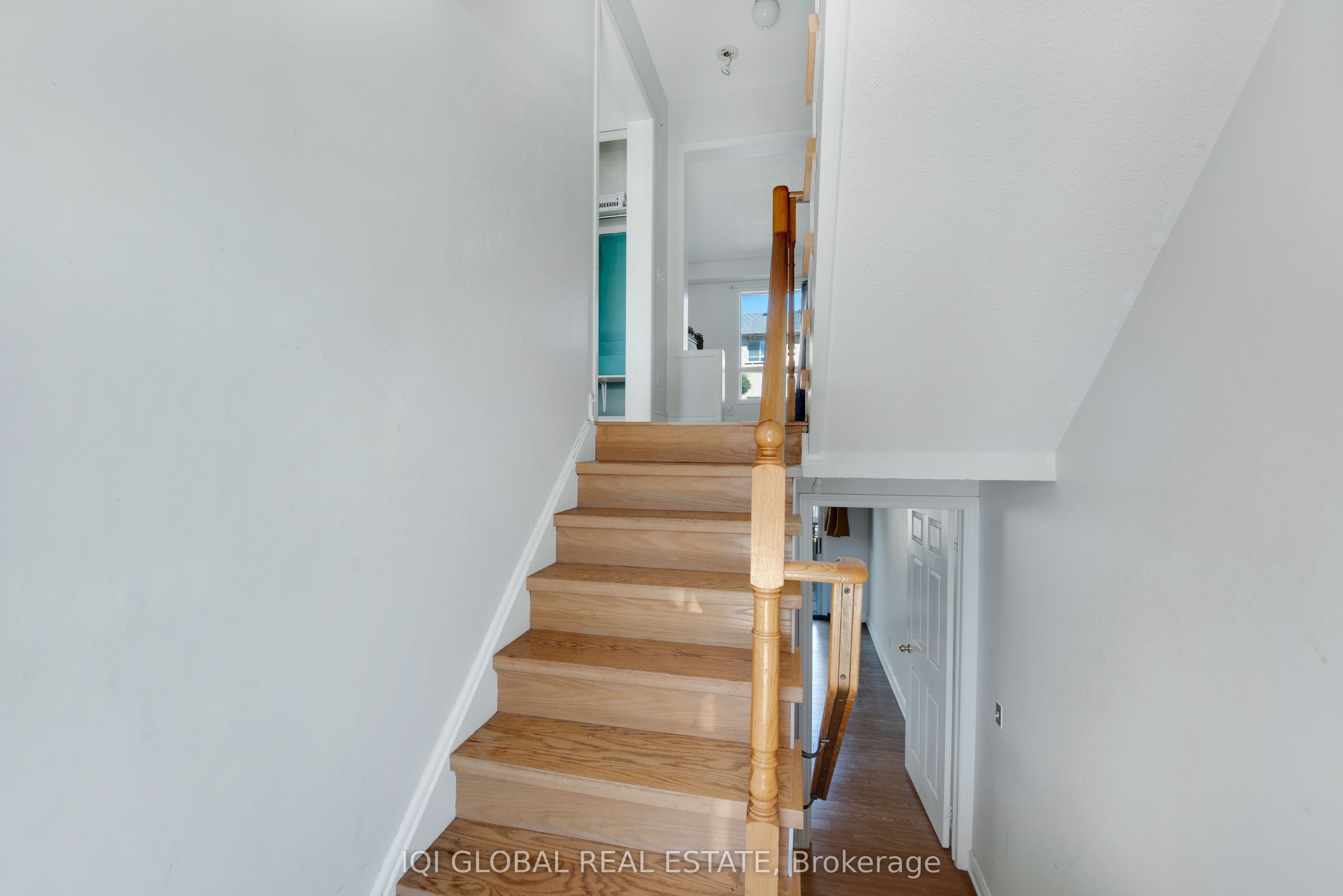 2 Sir Lou Drive 139