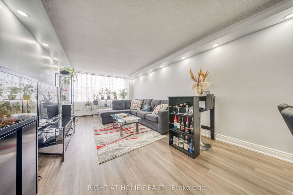 Photo of 320 Dixon Road #2014, Toronto, ON M9R 1S8 (MLS # W12933536)